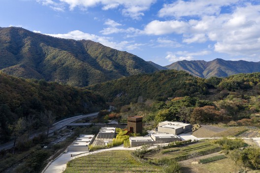 Mugok / 100A associates - Image 5 of 29