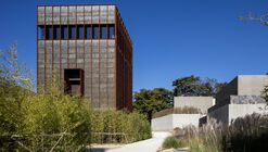 Mugok / 100A associates