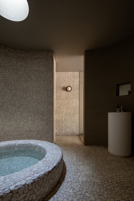 Mugok / 100A associates - Image 21 of 29