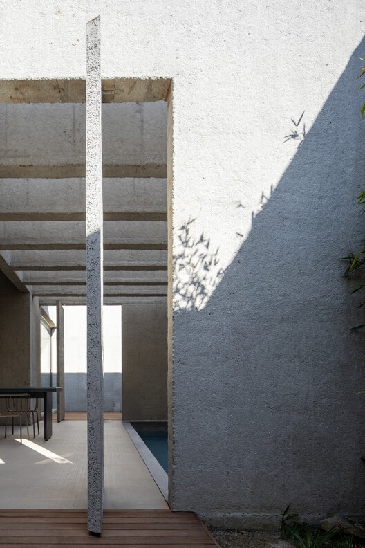 Mugok / 100A associates - Image 4 of 29