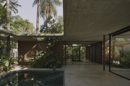 A Forest in the House / Equipo de Arquitectura - Image 8 of 23