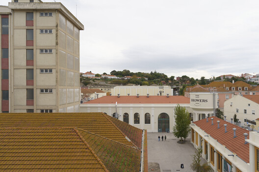 Transformation of the Former Military Maintenance Power Plant into the Browers Beato Microbrewery and Restaurant / Eduardo Souto de Moura + Nuno Graça Moura - Exterior Photography