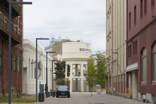 Transformation of the Former Military Maintenance Power Plant into the Browers Beato Microbrewery and Restaurant / Eduardo Souto de Moura + Nuno Graça Moura - Exterior Photography, Facade