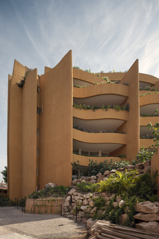 Edificio Residencial Carpinteros / Zozaya Arquitectos - Fotografía Exterior