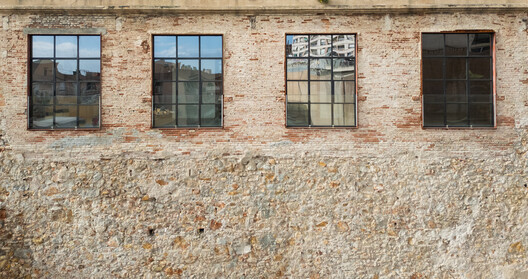 MA6B - Casa Galería / 2.17 ARQUITECTURA - Fotografía exterior, Ladrillo