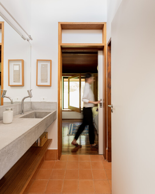 São Roque House / Gema Arquitetura São Roque House / Gema Arquitetura - Interior Photography, Bathroom, Wood, Door, Glass