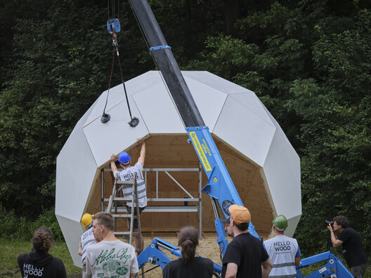 Cabin Fever 2025 Installations / Hello Wood - Exterior Photography