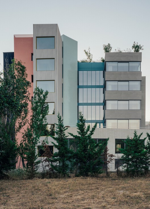 Art 1 Office / Neiheiser Argyros - Exterior Photography