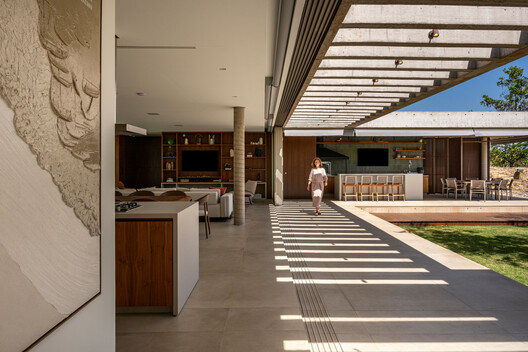 Swing House / lb+mr - Interior Photography, Kitchen, Wood, Beam
