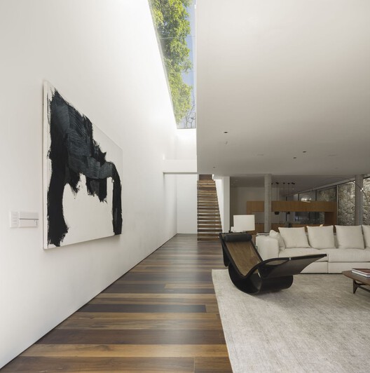 How to Frame the Landscape: Design Strategies in Residential Architecture How to Frame the Landscape: Design Strategies in Residential Architecture - Image 25 of 34