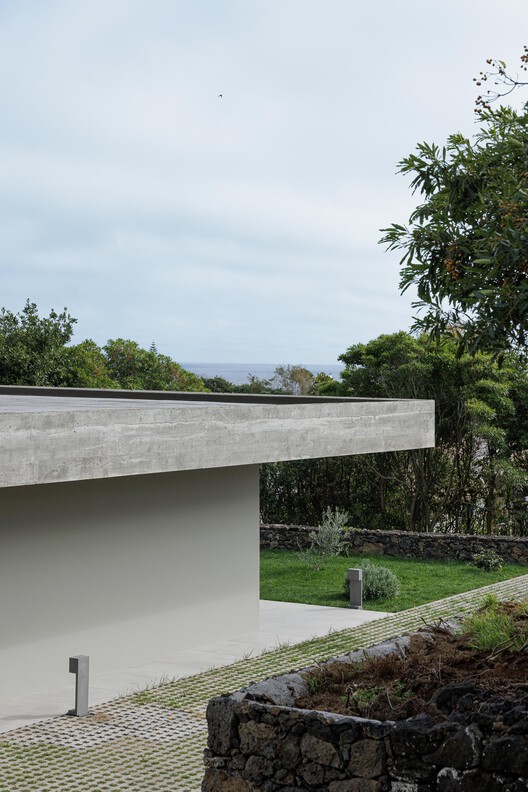 House CR / SO Arquitetura & Design - Image 12 of 46