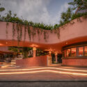 The Luc Lifestyle / Atelier Generations Vasudeva Design - Exterior Photography, Commercial Architecture