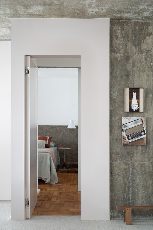 Araruama Apartment / Estúdio OLO - Image 9 of 20