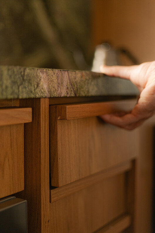 Apartamento Morgado de Mateus / Guido Otero Arquitetura + Gabriel César Arquitetura Apartamento Morgado de Mateus / Guido Otero Arquitetura + Gabriel César Arquitetura - Imagen 18 de 24