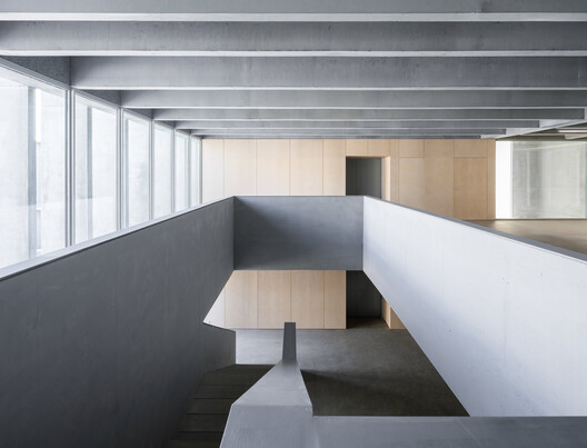 Facultad de Turismo de Malága / VAILLO + ARCHITECTS Facultad de Turismo de Malága / VAILLO + ARCHITECTS - Imagen 15 de 34