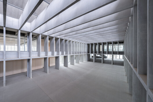 Facultad de Turismo de Malága / VAILLO + ARCHITECTS Facultad de Turismo de Malága / VAILLO + ARCHITECTS - Imagen 16 de 34