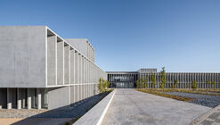 Facultad de Turismo de Malága / VAILLO + ARCHITECTS