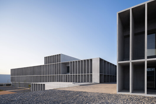 Facultad de Turismo de Malága / VAILLO + ARCHITECTS Facultad de Turismo de Malága / VAILLO + ARCHITECTS - Imagen 6 de 34