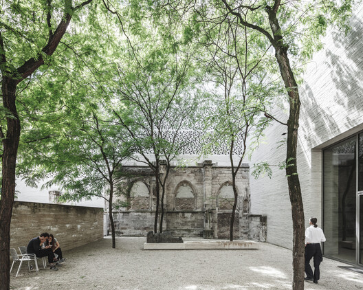 archdaily.com - Eduardo Souza - Material Mediation and Architectural Heritage