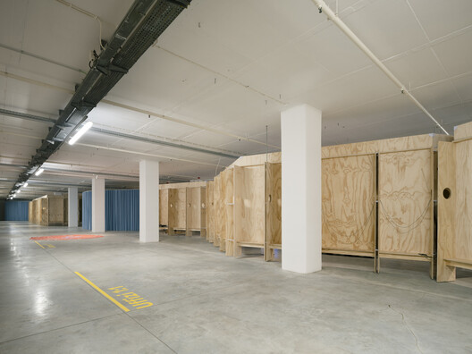 Garage Encounters / BUREAU (Daniel Zamarbide, Carine Pimenta, Galliane Zamarbide) Garage Encounters / BUREAU (Daniel Zamarbide, Carine Pimenta, Galliane Zamarbide) - Image 6 of 14