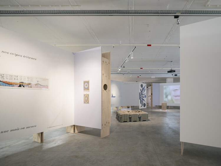 Garage Encounters / BUREAU (Daniel Zamarbide, Carine Pimenta, Galliane Zamarbide) - Image 2 of 14