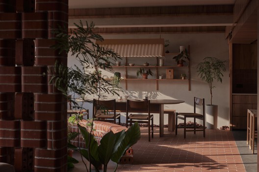 In a Park Apartment / L Architects - Interior Photography, Dining room, Wood, Chair