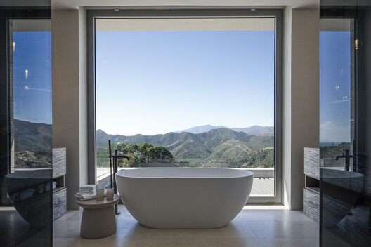 ARK Architects: Quiet Monumentality and Dialogue with Landscape ARK Architects: Quiet Monumentality and Dialogue with Landscape - Image 8 of 20