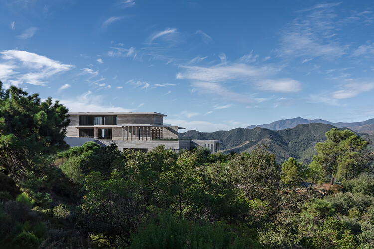 ARK Architects: Quiet Monumentality and Dialogue with Landscape - Image 14 of 20