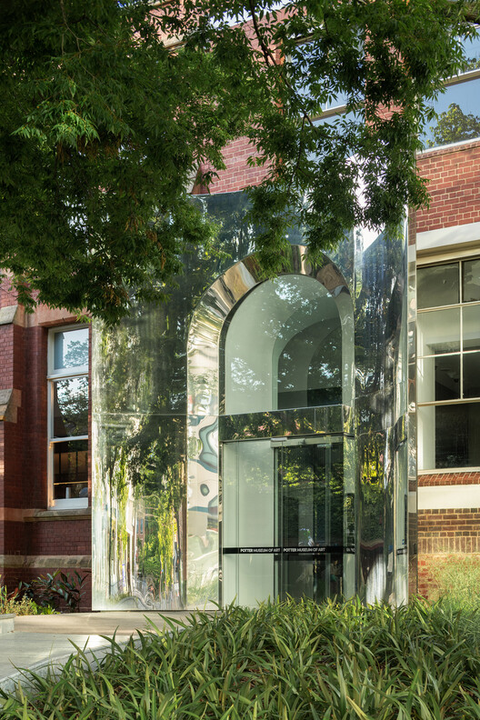 Potter Museum of Art / Wood Marsh - Exterior Photography, Arch, Glass