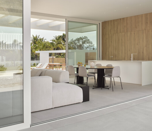 Filipines House  / TO DO hub d'arquitectura - Interior Photography, Living Room, Chair