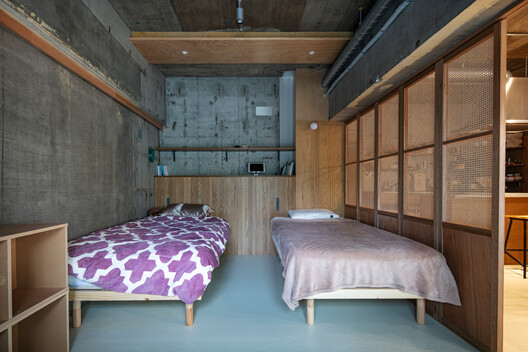 Coop. M / note architects - Interior Photography, Bedroom, Wood, Lighting, Bed