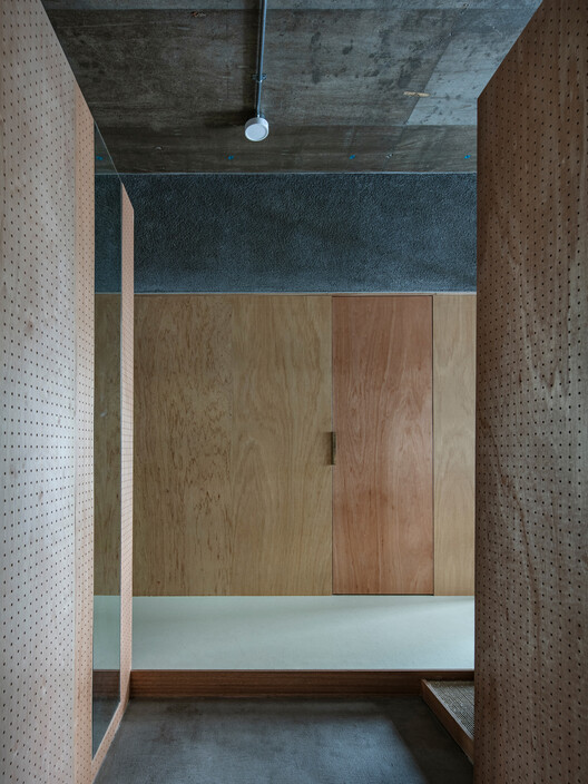 Coop. M / note architects - Interior Photography, Wood, Concrete