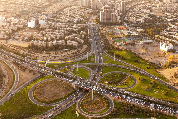 Moving Capitals Across Global Contexts: From Strategic Planning to Environmental Necessity - Image 7 of 8