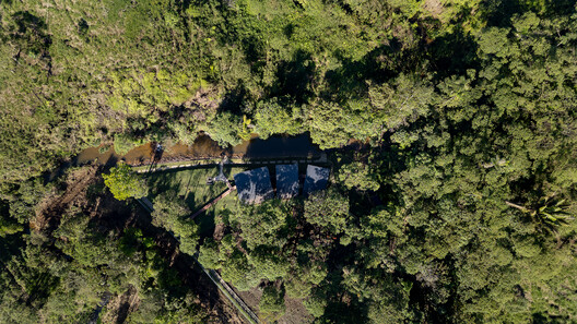Hoguera de Madera Refuge / Mestizo Estudio Arquitectura - Exterior Photography, Forest