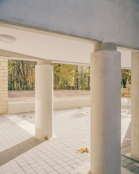 Connecting Gallery for the Les Verdaines Retirement Home / Agence Vulcano-Gibello - Image 10 of 18