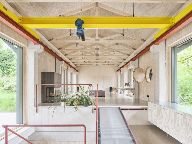 House with Crane and Fan / Alex Lehnerer Architekten - Interior Photography, Mixed Use Architecture, Kitchen, Beam