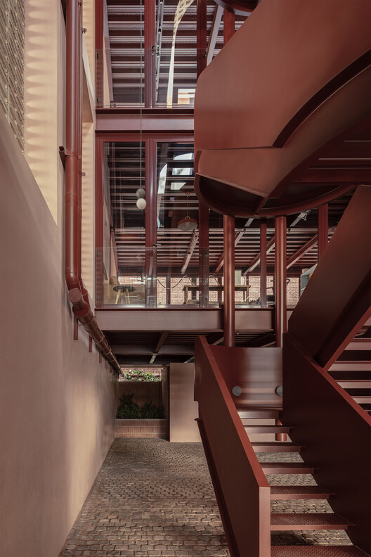 ROSADOCE Commercial Building / REIMS 502 ROSADOCE Commercial Building / REIMS 502 - Image 12 of 29