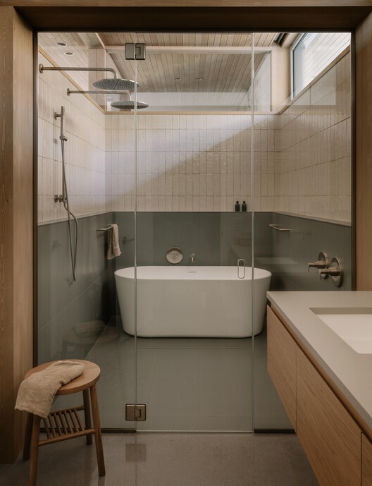 Perchée Residence / Matière Première Architecture - Interior Photography, Bathroom, Bathtub, Wood, Lighting, Sink, Glass