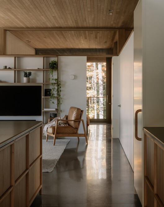 Perchée Residence / Matière Première Architecture - Interior Photography, Kitchen, Wood, Countertop, Chair