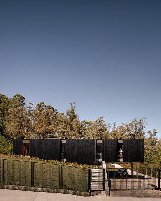 Entremontes House / Harpa Arquitetura - Image 7 of 44