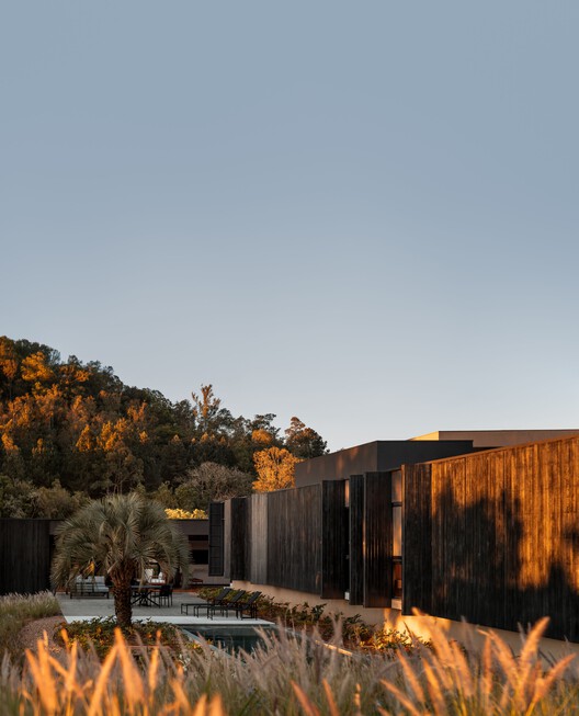 Entremontes House / Harpa Arquitetura - Image 35 of 44