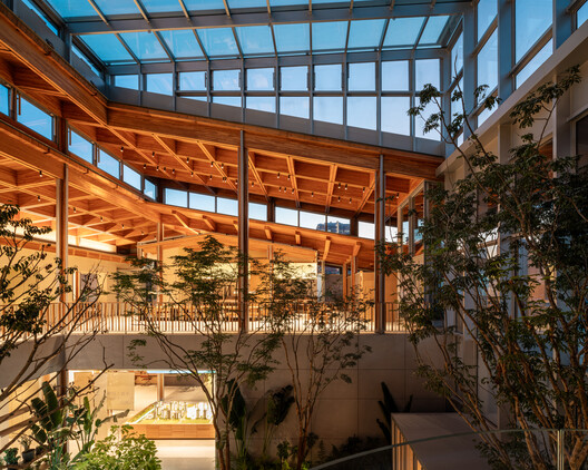 CHUNXI Marketplace and GULANG Gymnasium / Atelier Z+ CHUNXI Marketplace and GULANG Gymnasium / Atelier Z+ - Image 29 of 52