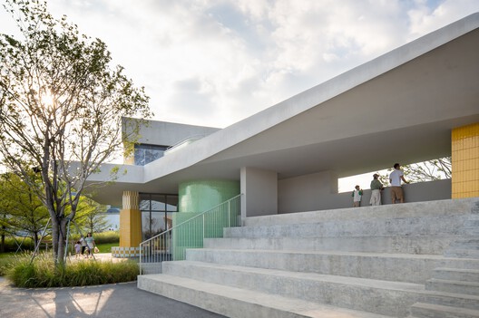 Nerve Lab. Experimental Sports Support Buildings on Double Happiness Island / Studio 10 Nerve Lab. Experimental Sports Support Buildings on Double Happiness Island / Studio 10 - Image 2 of 40