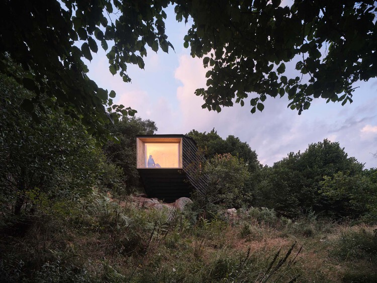 Forestone Cabin / IAAC - Fotografía exterior, Cabañas & Lodges
