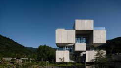 Double Side House / bood design bureau