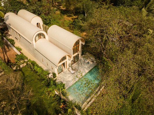 House of Tao / SAV Architecture + Design - Image 1 of 28