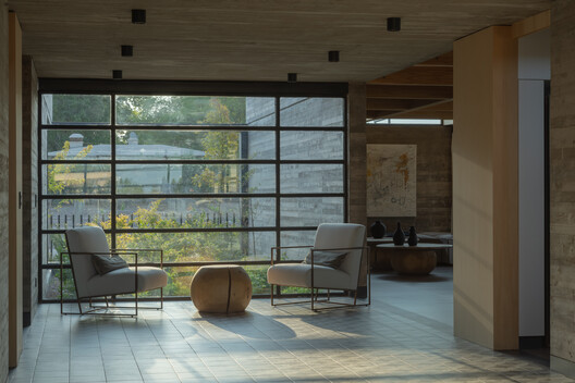 FA House / A4estudio FA House / A4estudio - Fotografía interior, Sala de estar, Sillas, Vidrio