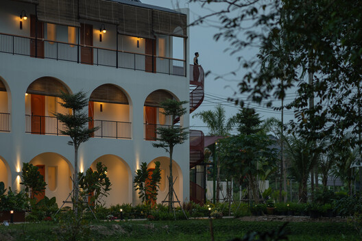 Sadec Garden Hotel / PAU Architects Sadec Garden Hotel / PAU Architects - Exterior Photography