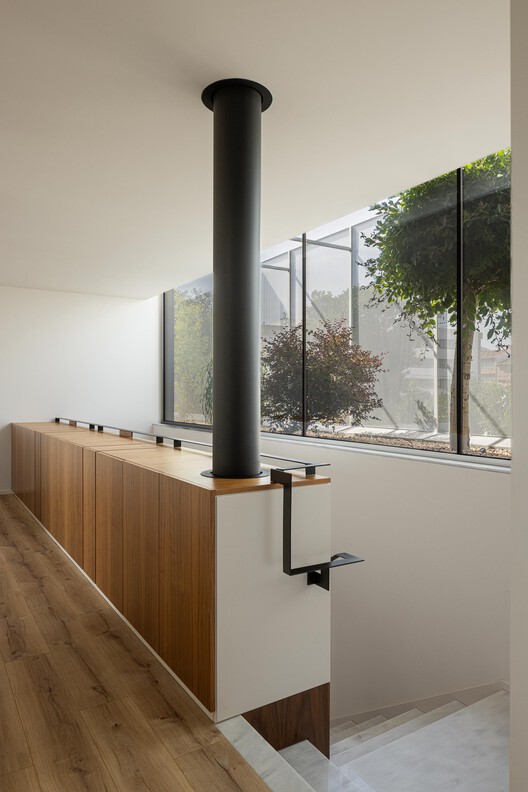 Casa Branca Minimalista  / Arquitetura.501 - Fotografia de Interiores, Cozinha, Madeira