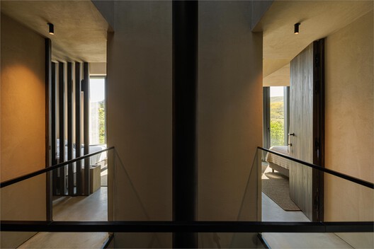 Casa Refugio TerraSense Mountain / Atelier DRK Casa Refugio TerraSense Mountain / Atelier DRK - Imagen 33 de 48